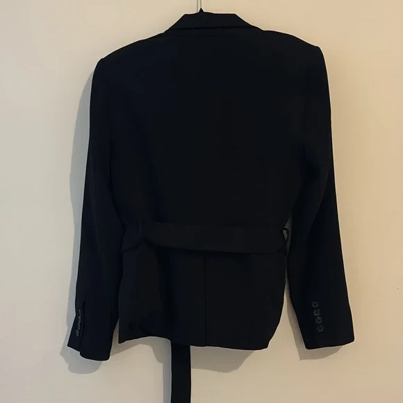 Zara Stylish Black Blazer with Belt - Picture 6 of 7